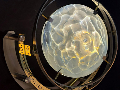 Undulations on Glass Disk