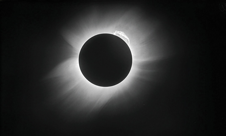 Solar eclipse