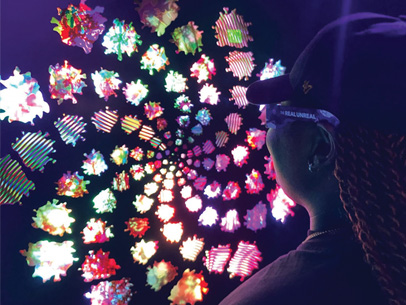 The ChromaDepth Paradox