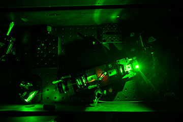 device with green laser light