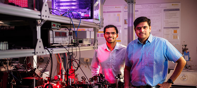 Self-Driving Lab Finds Strategy for Light Control