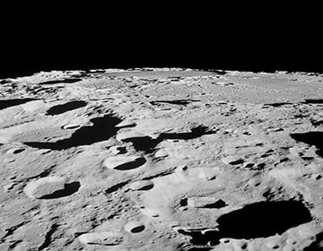Luner Craters Offer Ideal Home for Ultrastable Lasers