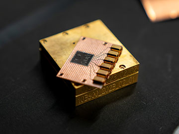 Quantum device