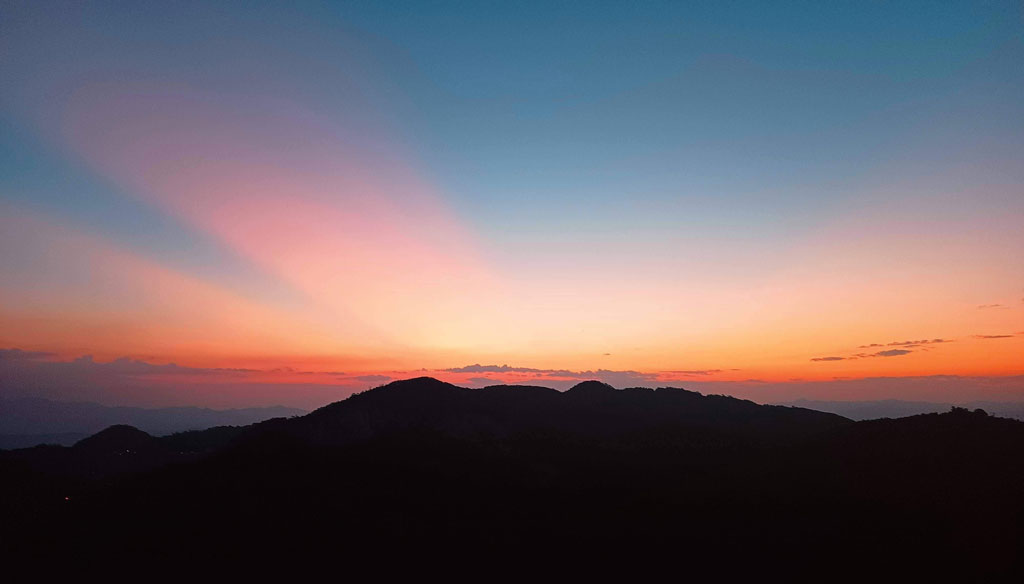 Elastic Scattering Sunset thumbnail